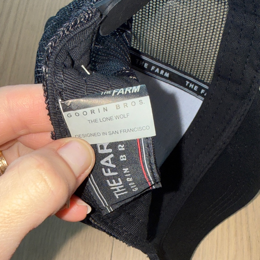 Lone Wolf Goorin Bros. Black Mesh Cap - Picture 6 of 8